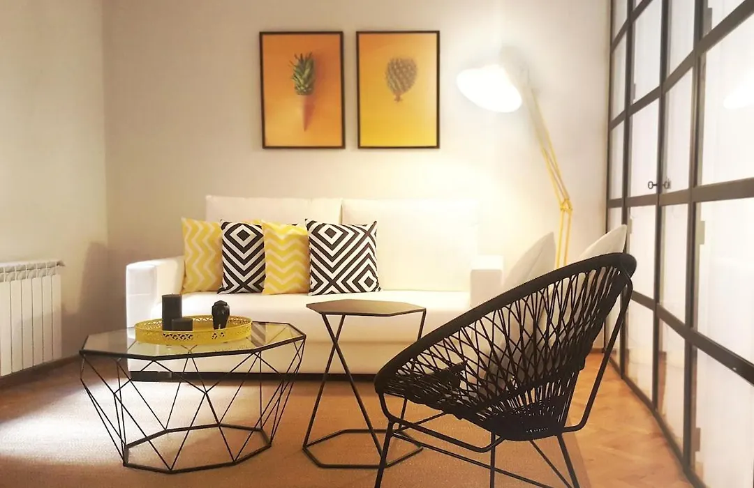 Apartamento auténtico y céntrico-1